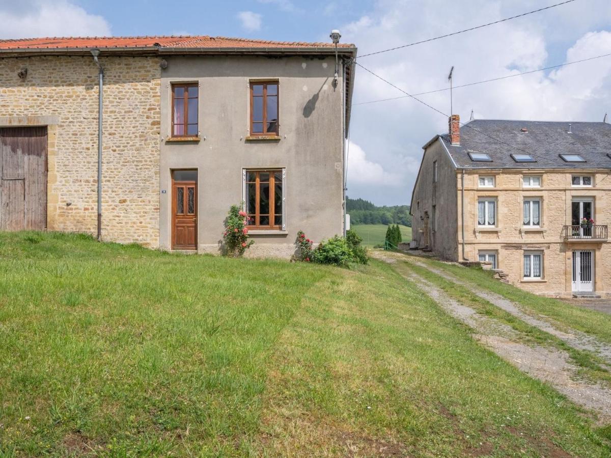 Vintage Holiday Home With Private Garden Nouart Exterior foto